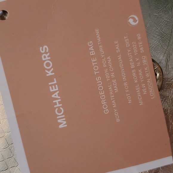 MICHAEL KORS GOLD METALLIC GORGEOUS TOTE BAG.  NWOT - Picture 3 of 6